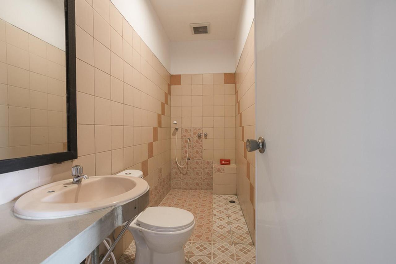 Reddoorz Plus Near Jakarta Kota Station Dış mekan fotoğraf